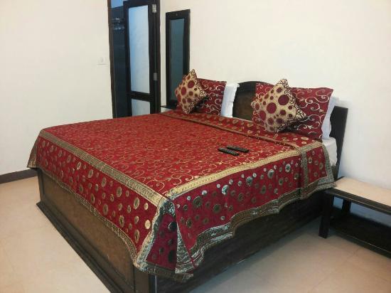 Hotel Gagandeep Haridwar Bagian luar foto